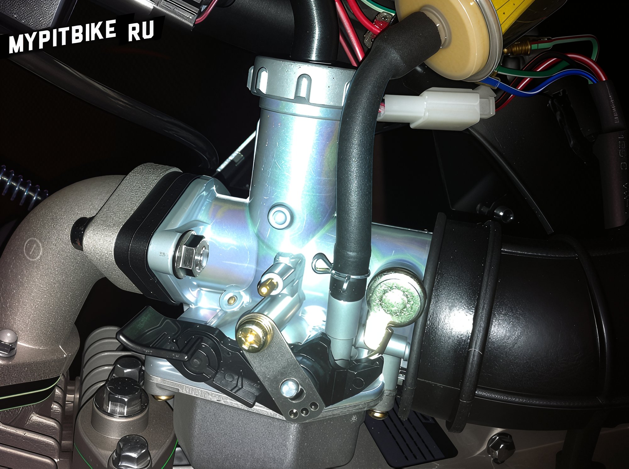Loose Hose on Carburetor